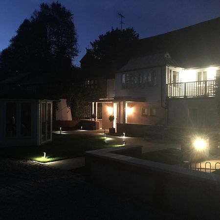 Thames Edge Rooms Wallingford Bagian luar foto